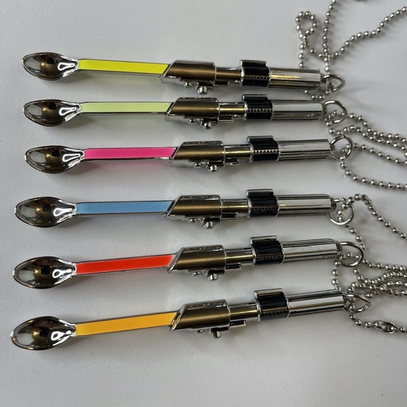 Mini spoon necklace GLOW Star Wars Light Saber small tiny spoon pendant 6 Piece - Picture 3 of 5